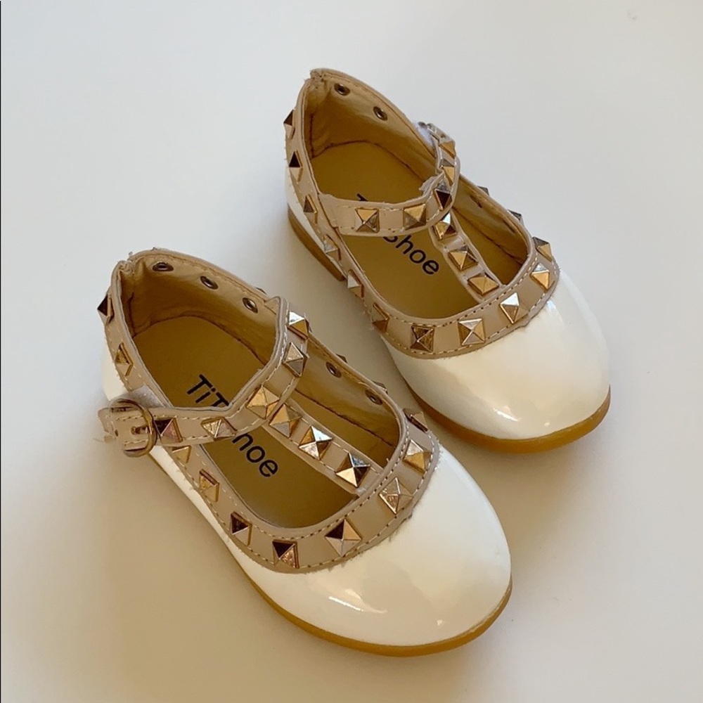 Studded Maryjanes
